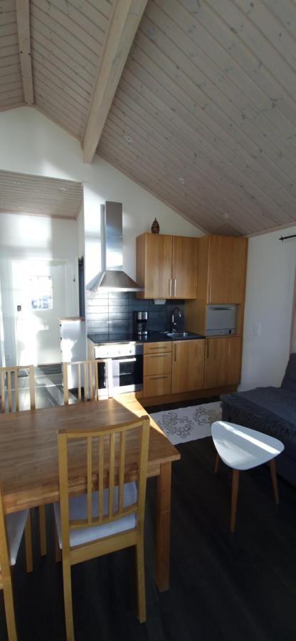 Lakeside Log Cabin Fraemby Udde Falun Esterno foto