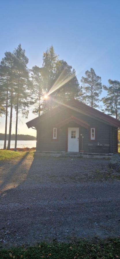 Lakeside Log Cabin Fraemby Udde Falun Esterno foto