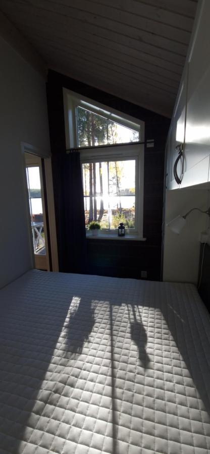 Lakeside Log Cabin Fraemby Udde Falun Esterno foto